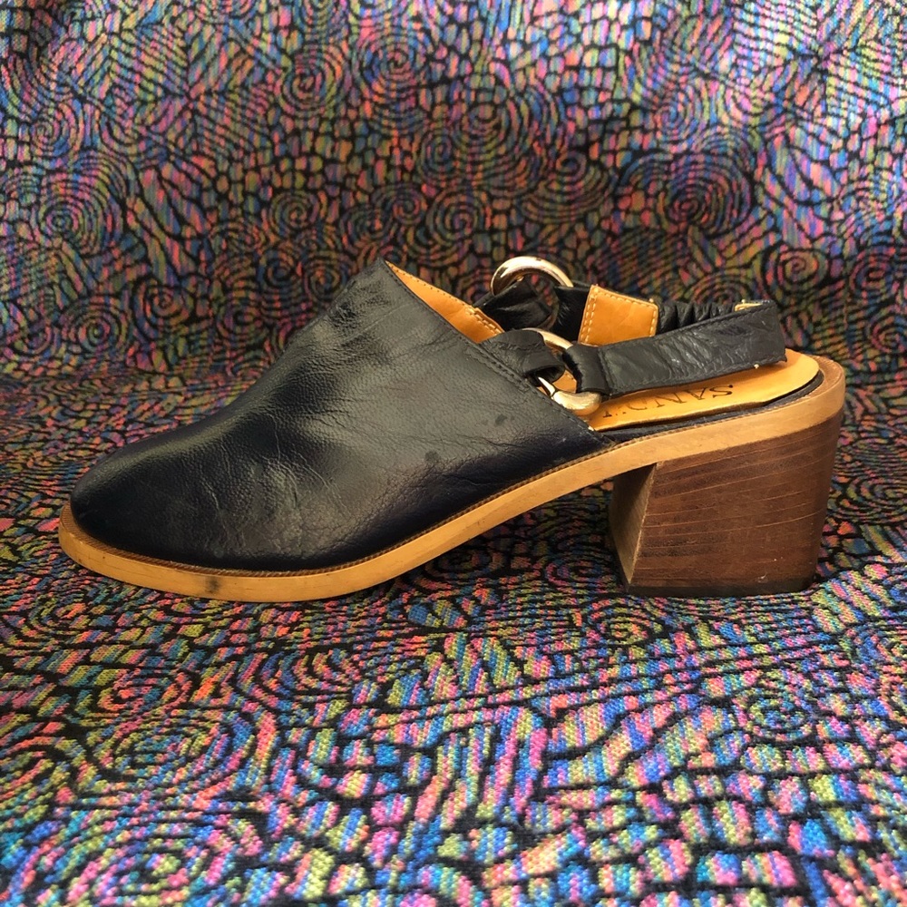 Vintage Navy Slingbacks